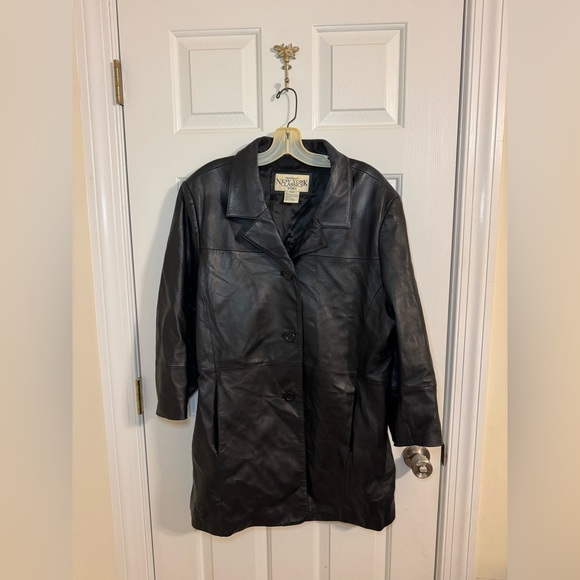 Classic Jackets & Blazers - Vintage Leather Jacket New York Classics Women’s Leather Jacket Size 18